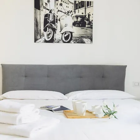 Easylife - - Gola 31 - Navigli * Mediolan