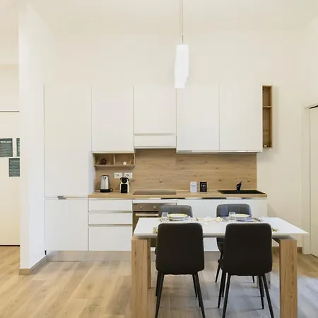 Easylife - - Gola 31 - Navigli