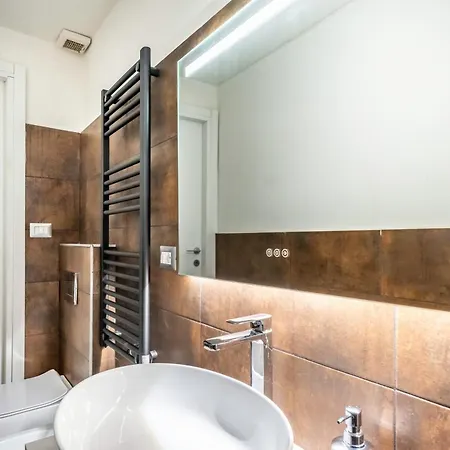 Apartamento Loft Chic In Isola - Silenzioso E Ben Collegato