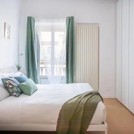 The Rent - Two-bedroom In Navigli Area *