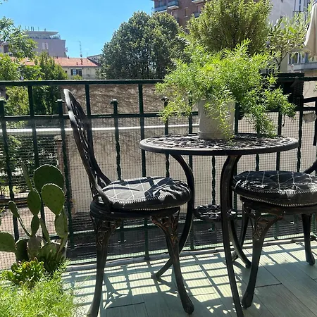 Appartement Maison Deco: 60 Mq Di Accoglienza Milaan