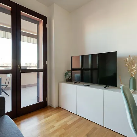 Sweet - With Balcony