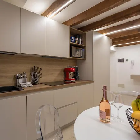 Oda ve Kahvaltı Moscova Luxury