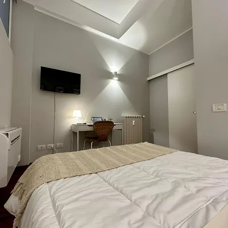 Naviglio Grande - Duomo In 15 Minuti * Milánó