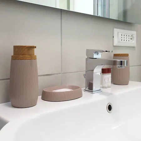 Mila Lux Lodi * ミラノ