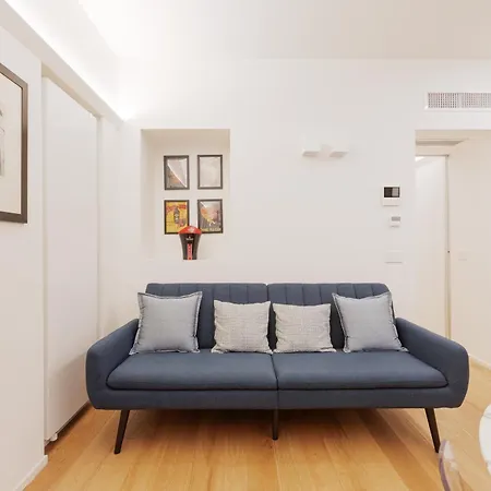 Apartmán Chic & Modern Flat Just 450 Mt From Centrale Fs *