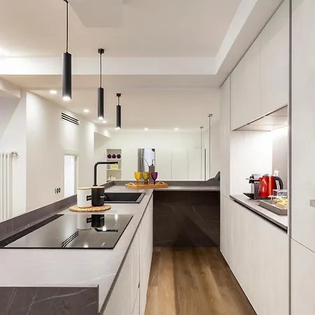 Apartment Duomo-centrale Luxury Open Space *