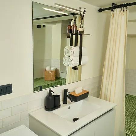 Daire Molino 13 - Center 10 Min Duomo - Sleeps 5 Milano