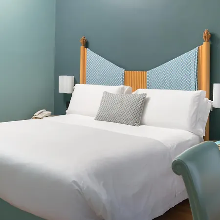 Spadari Al Duomo Hotel 4*