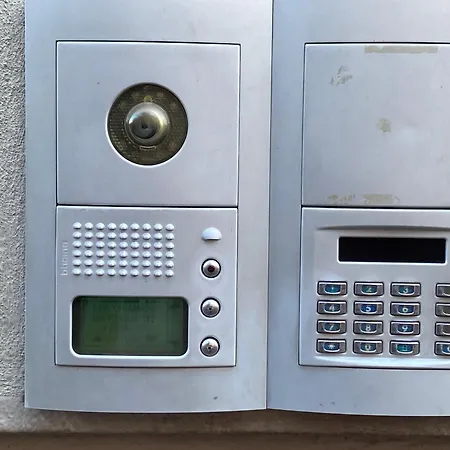 Casa Porpora, Trilocale In Posizione Eccellente