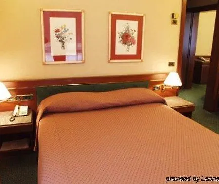 クリビス 4*