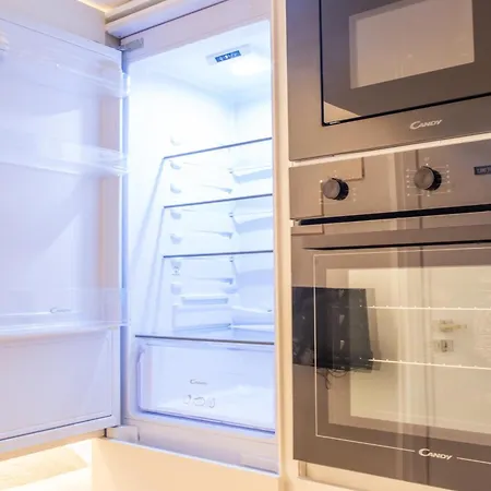 아파트 !subway To Duomo! Modern Loft With Ac And Free Wifi 밀라노