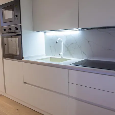 !subway To Duomo! Modern Loft With Ac And Free Wifi 아파트 밀라노