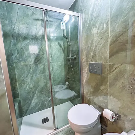!subway To Duomo! Modern Loft With Ac And Free Wifi Daire Milano