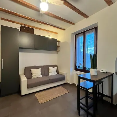 Daire Charming Ringhiera Milano