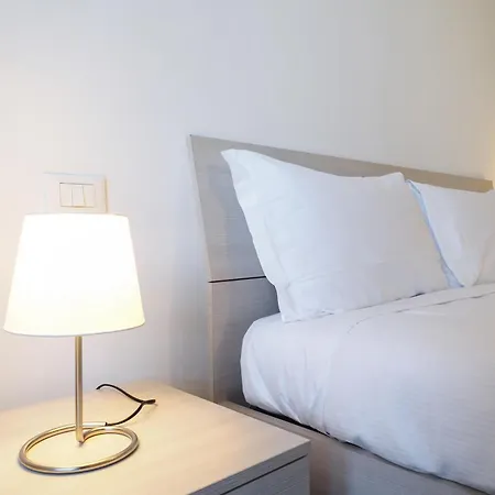 Contempora - Bilocale Piazza Grandi, 3 Apartamento