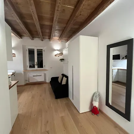 Cester House * Milan
