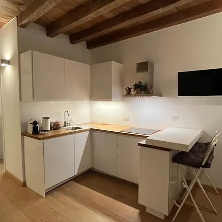 Apartment Cester House