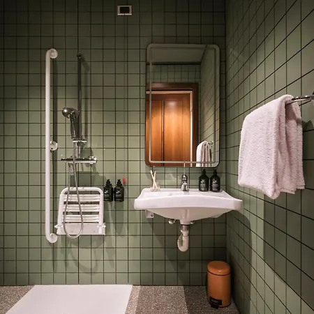 Max Brown Missori, Part Of Sircle Collection