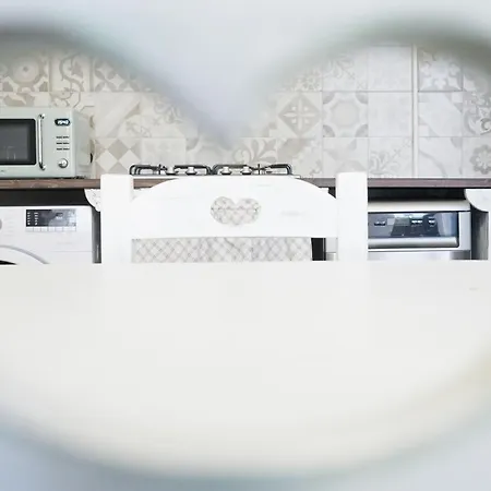 La Corte Di Emily Ap. 1