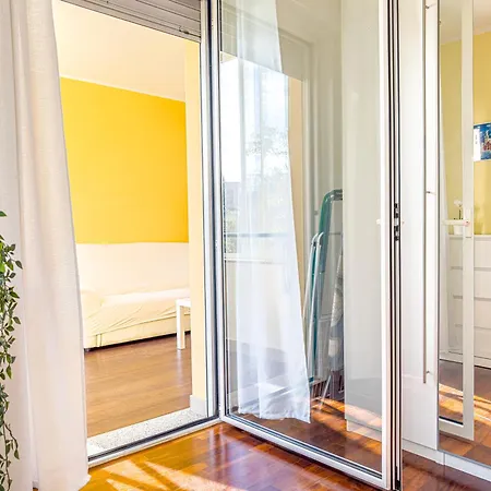 Splendido Quadrilocale Vicino Metro Istria Milão