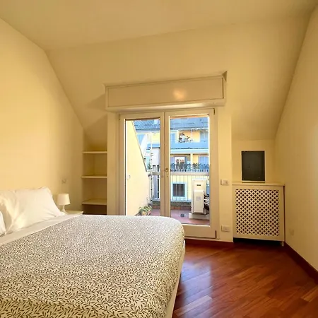 Accomodo - Mip45 Porta Vittoria Apartamento