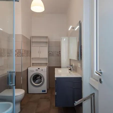 Raffinato Ed Elegante Bilocale - Lorenteggio Metropolitana M4