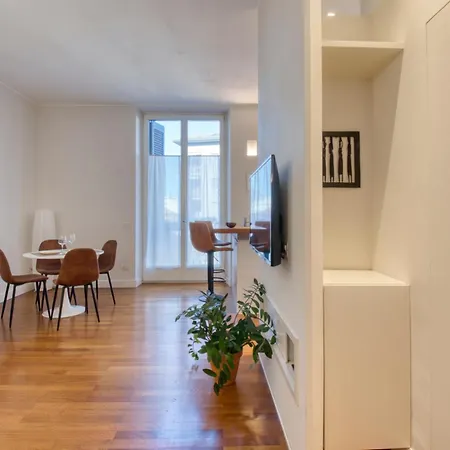 Apartment Prestigioso A Due Passi Dai Navigli - Tibaldi