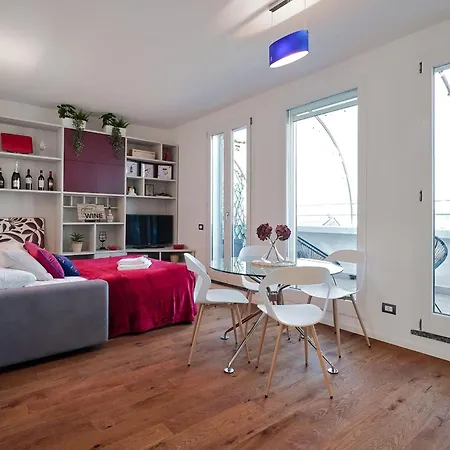 Lejlighed 5-days In *