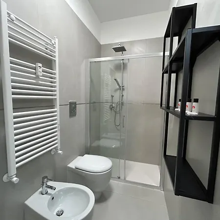 Im - Viale Monza Appartement