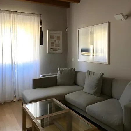 Marghera 37 Modern *