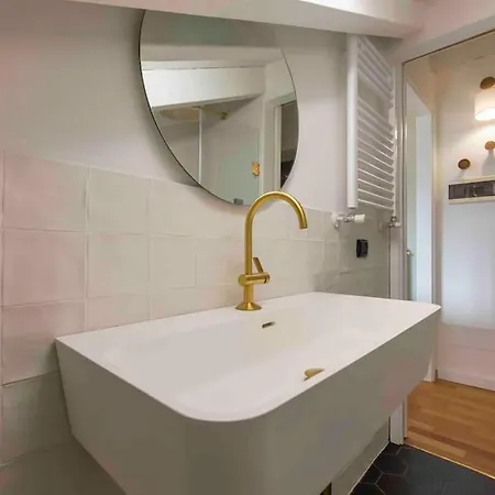 La Tana Del Bianconiglio - Rabbit Hole Appartement Milaan