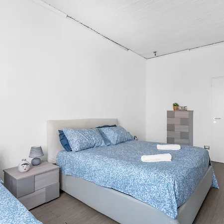 Ven88 - Loreto - Duomo -large - Modern - Milaan