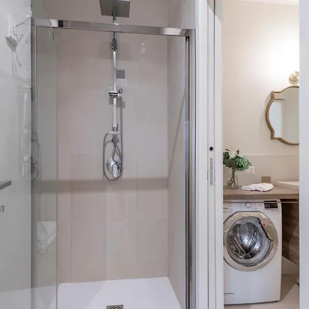 Bnbutler - Londonio - A Due Passi Dal Parco E Dalla Notturna Appartement