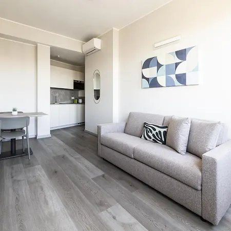 Easylife - - Pantano 2 Venus - Duomo Milan