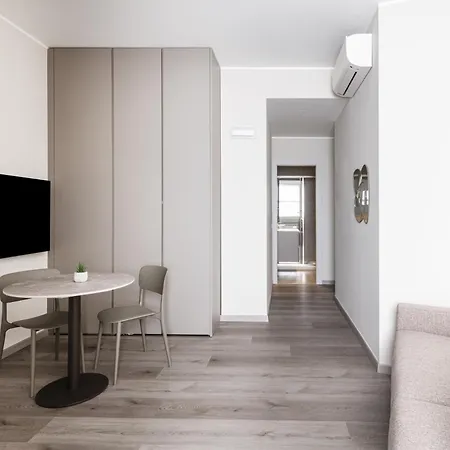 Easylife - - Pantano 2 Pluto - Duomo *