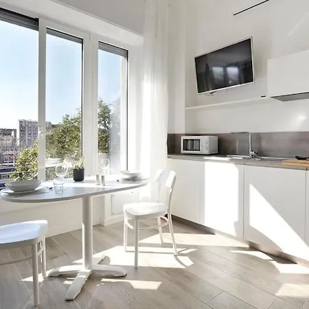 Un Gioiellino Nel Cuore Di Mediolan