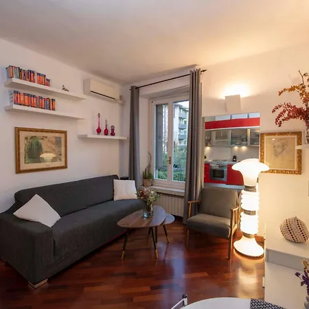 Quiet Design - Parco Sempione Apartment Milan