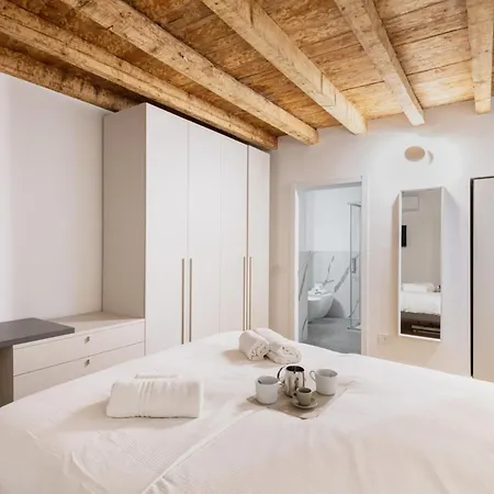 Easylife - Esclusivo Con Terrazzo A P.ta Venezia Apartment Milan