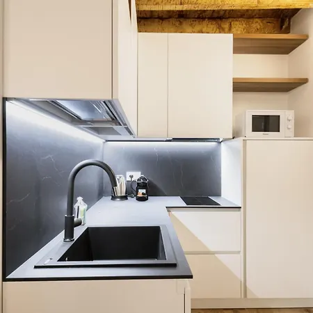 Easylife - Esclusivo Con Terrazzo A P.ta Venezia Apartment Milan