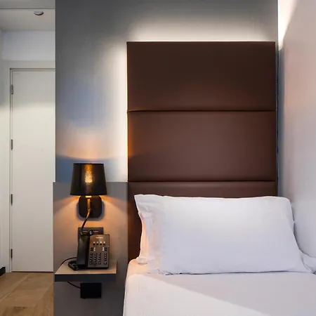 London Hotel
