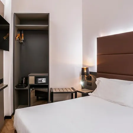 London Hotel
