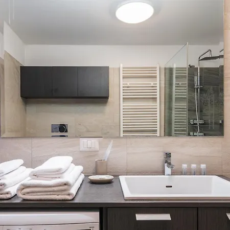 Easyhomes - Spiga شقة *