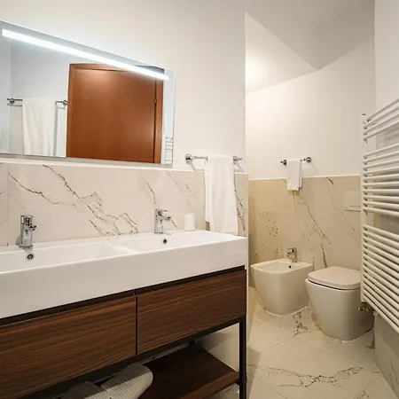 Accomodo Mit38 Trivano Porta Venezia アパート *