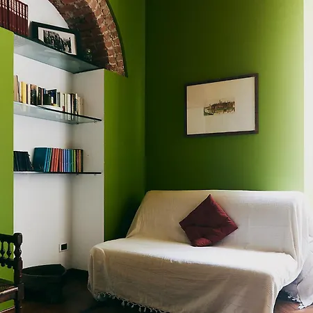 Apartament Lovelyloft - Alzaia Naviglio Mediolan