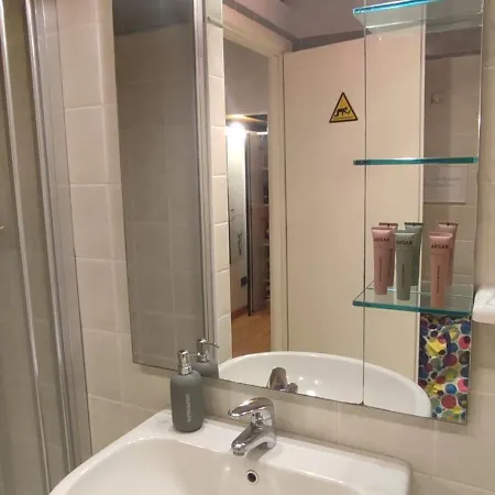 La Casa Di Amy - Loft Con Garage Privato * ميلان