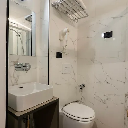Hotel London