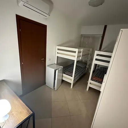 Gasthuis Gigli, Con Cucina In Comune E Terrazza