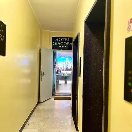 Giacosa Hotel
