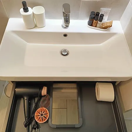Yr Bocconi- Modern Loft, 3 Min Walk To Duomo Tram * Милан